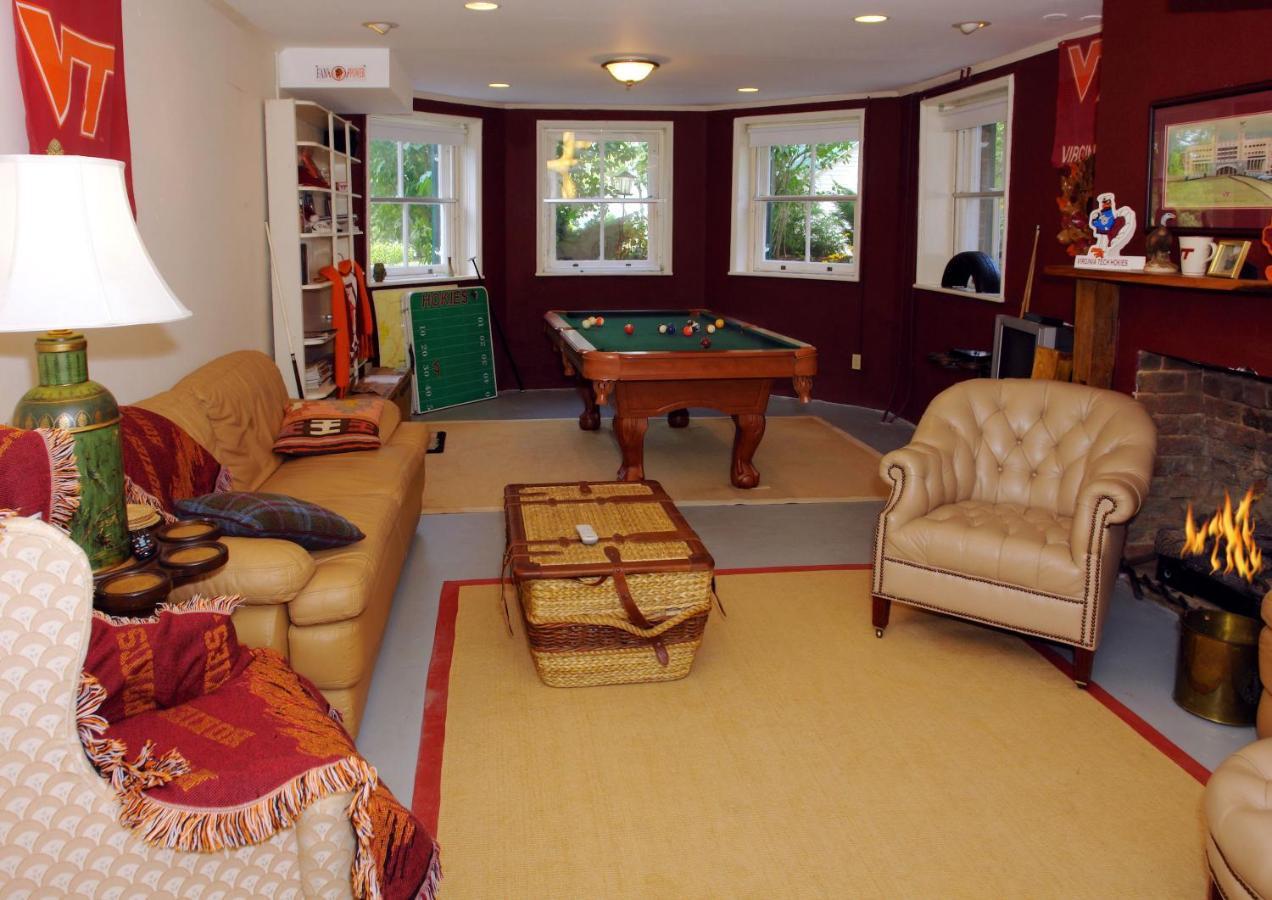 Rockwood Manor Bed & Breakfast Dublin Exterior photo