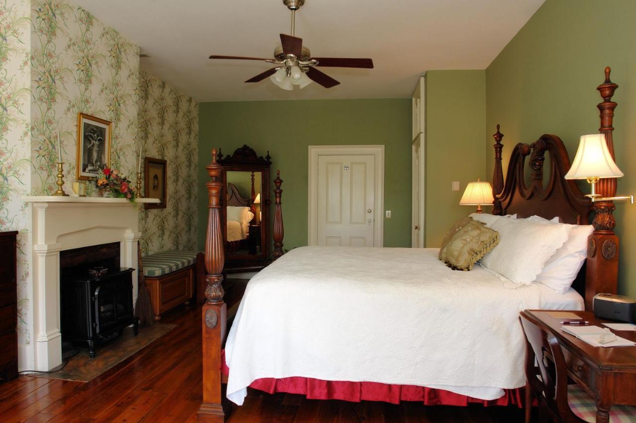 Rockwood Manor Bed & Breakfast Dublin Exterior photo