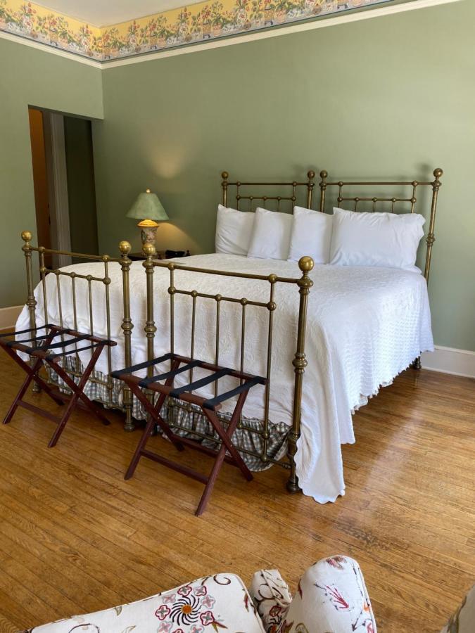 Rockwood Manor Bed & Breakfast Dublin Exterior photo