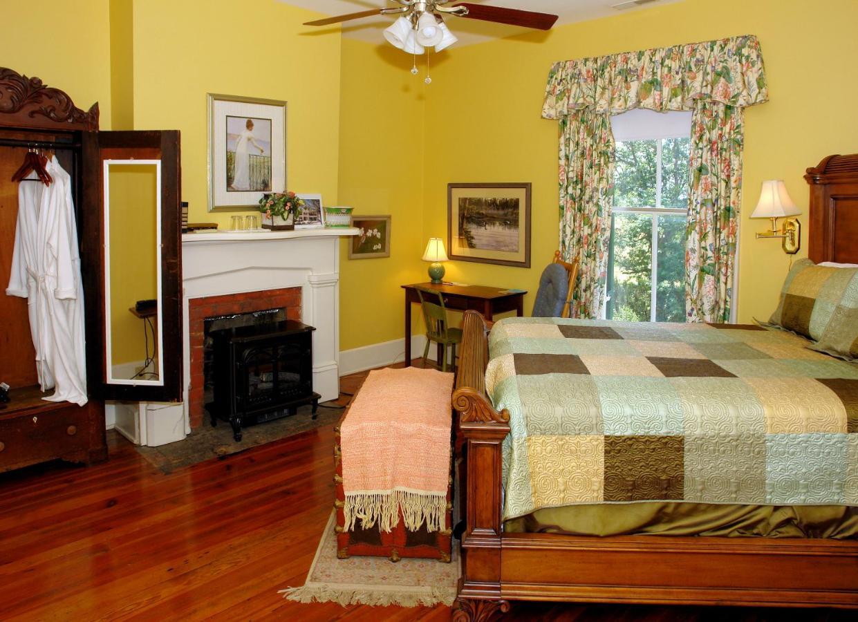 Rockwood Manor Bed & Breakfast Dublin Exterior photo