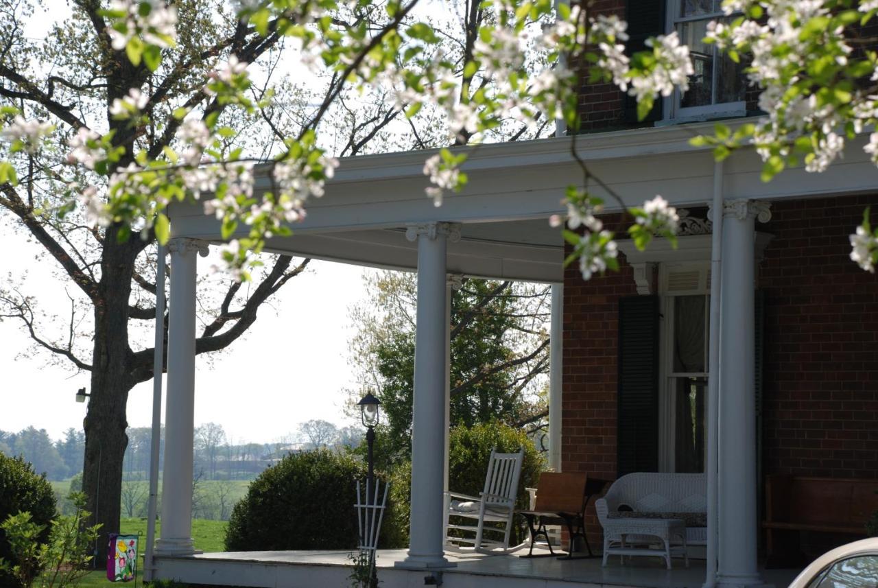 Rockwood Manor Bed & Breakfast Dublin Exterior photo