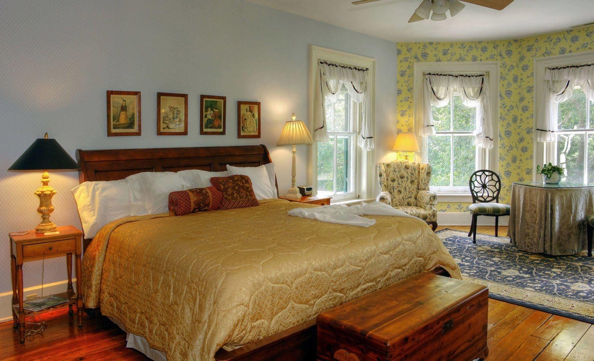 Rockwood Manor Bed & Breakfast Dublin Exterior photo